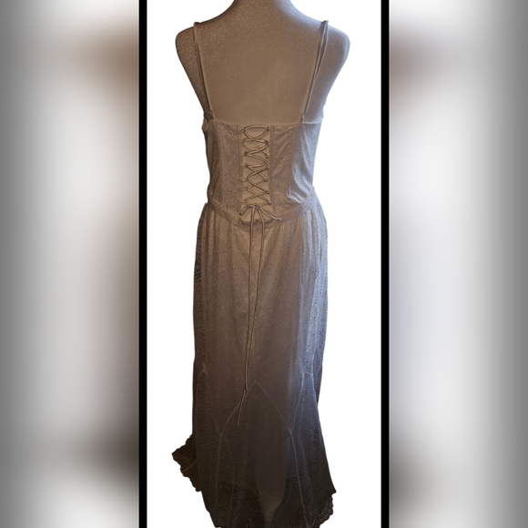 NWT Lulus White Lace Bustier Corset Maxi Dress Size Large - Picture 8 of 16